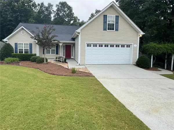 1717 Riveredge WALK, Loganville, GA 30052