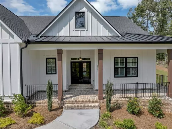 Ball Ground, GA 30107,960 Oxford RD