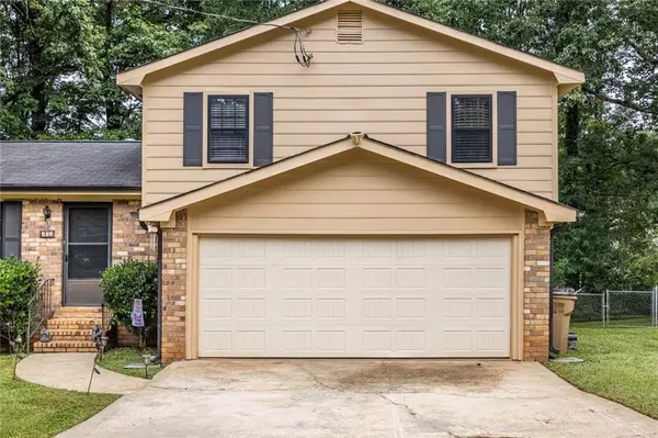 Stockbridge, GA 30281,230 Carriage CIR