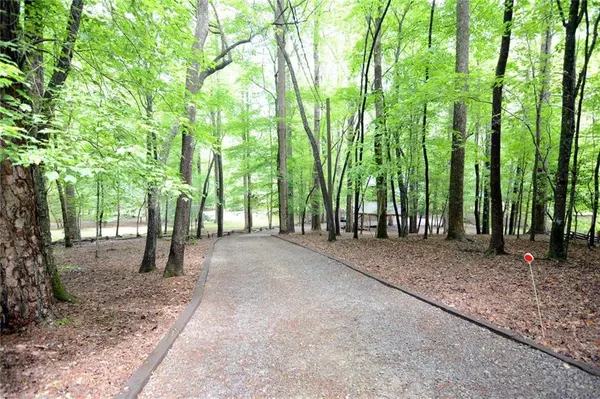 Ellijay, GA 30540,854 Navaho WAY