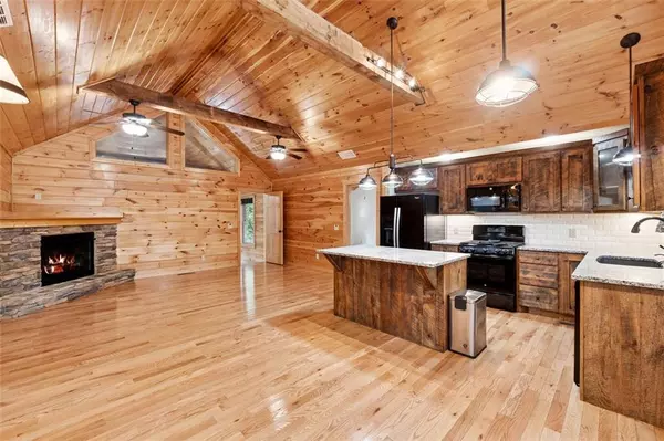 Ellijay, GA 30540,10 MORLEY DR