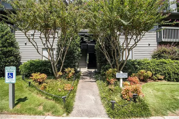 Decatur, GA 30033,1315 McClelen WAY