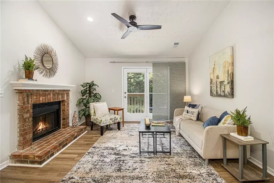 1315 McClelen WAY, Decatur, GA 30033