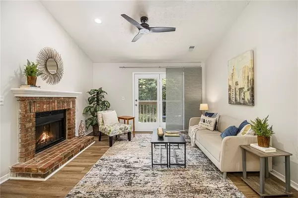 1315 McClelen WAY, Decatur, GA 30033