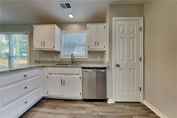 Sugar Hill, GA 30518,5450 Princeton Oaks DR