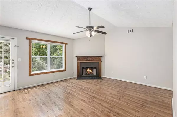 Newnan, GA 30263,49 Virginia Heights DR