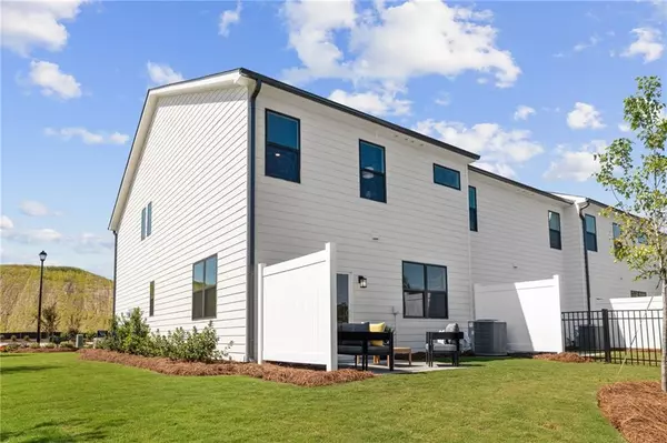 Flowery Branch, GA 30542,7257 Mulberry Trace LN