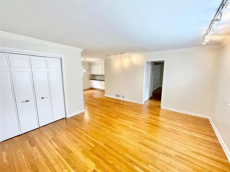 3660 Peachtree RD #C3, Atlanta, GA 30319
