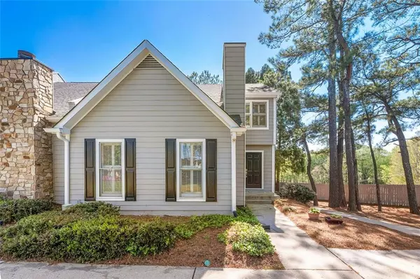 1214 Defoors CT NW #1A, Atlanta, GA 30318