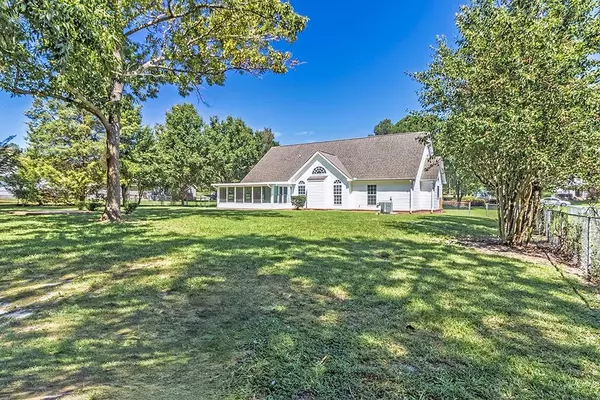 Macon, GA 31216,204 Erin LN