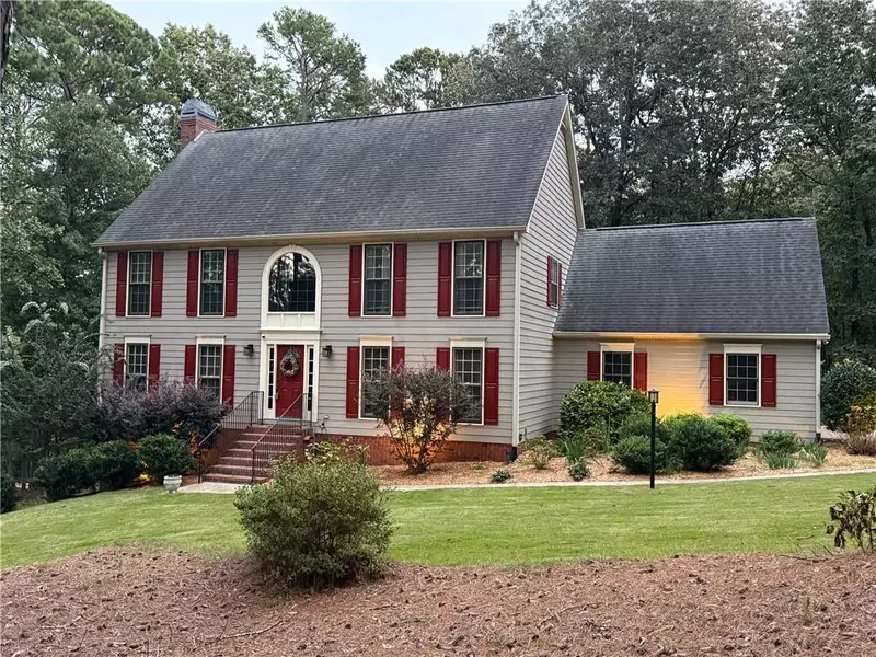 82 Cedar BLF, Winder, GA 30680