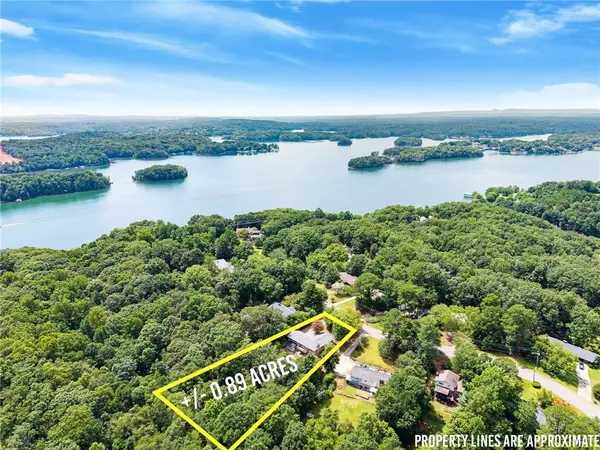 Gainesville, GA 30501,617 Mountain View CIR