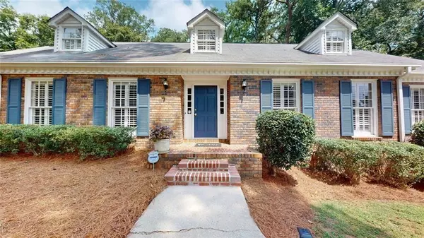 Dunwoody, GA 30338,5513 North Peachtree Rd