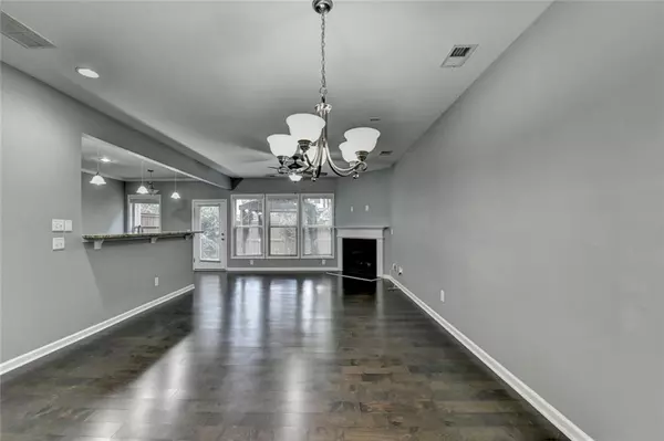 Alpharetta, GA 30004,1570 Winshire CV