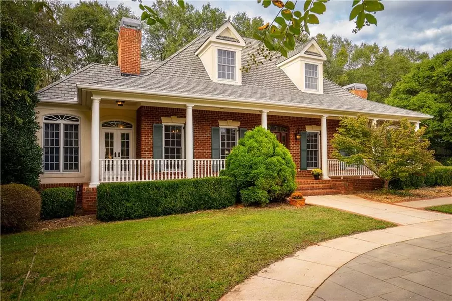 75 Rivercreek XING, Kingston, GA 30145