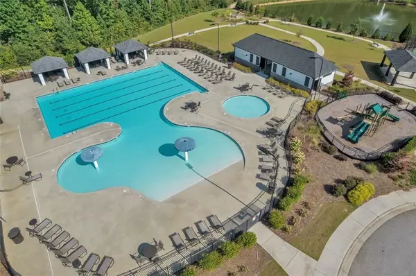 Loganville, GA 30052,2942 HAWTHORN FARM BLVD