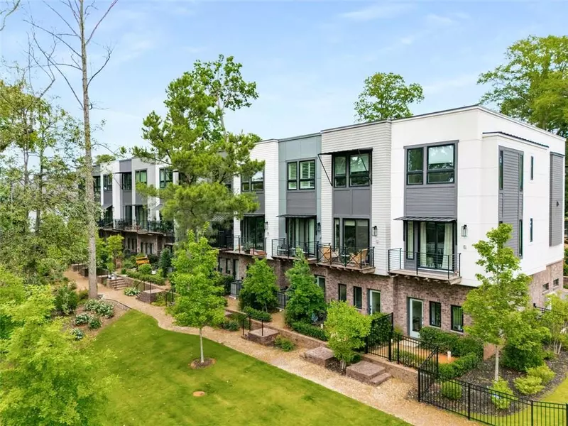 2199 LENOX RD NE #10, Atlanta, GA 30324
