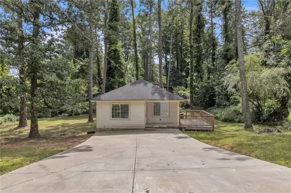 332 Lee ST, Forest Park, GA 30297