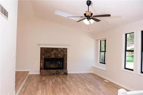 Acworth, GA 30102,1047 Summer Hill CT NW