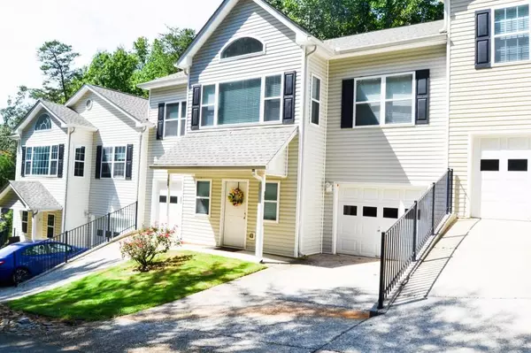 302 Pointe CIR, Dahlonega, GA 30533