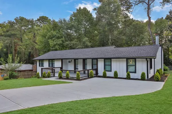 3122 Vandiver DR, Marietta, GA 30066