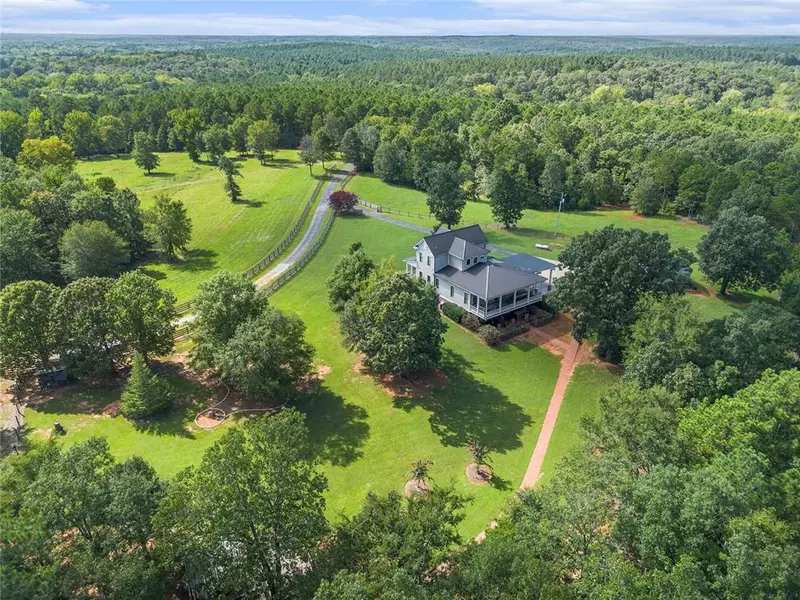 2995 Heardmont RD, Elberton, GA 30635