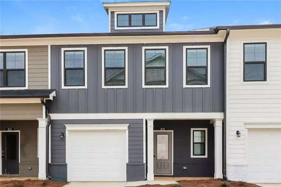 818 Calvin Park DR, Ball Ground, GA 30107