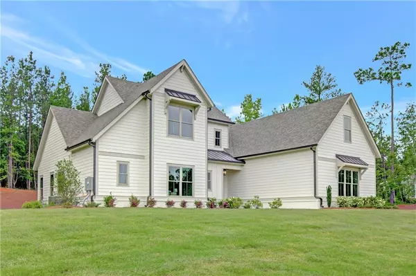 172 Forest Berry CT, Newnan, GA 30265