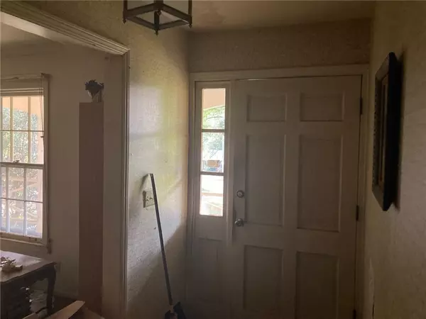 Decatur, GA 30033,1399 Vista Leaf DR