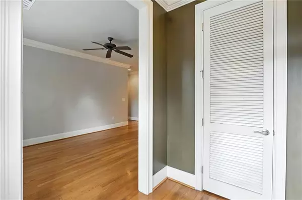 Dunwoody, GA 30338,2300 Peachford RD #3108