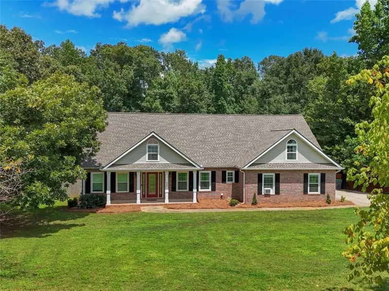 545 Barhams Ridge DR, Mcdonough, GA 30252