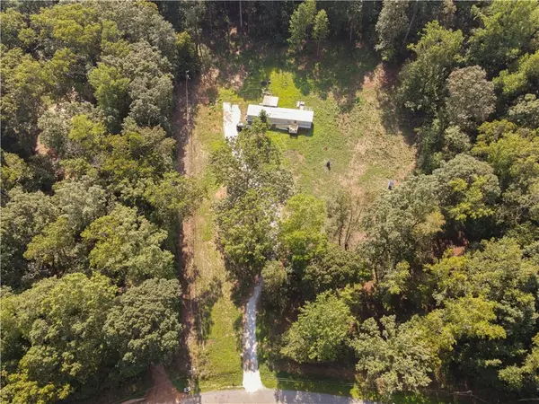 Danielsville, GA 30633,166 Timberlane DR