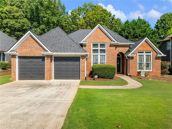 894 Fairview Club CIR, Dacula, GA 30019