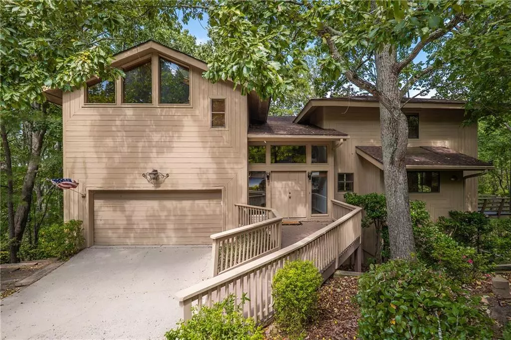 Johns Creek, GA 30022,375 N Peak DR