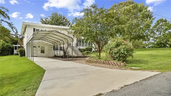 Warner Robins, GA 31088,402 Pine Valley DR