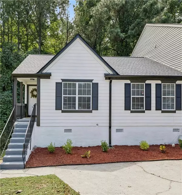 2041 Marbut TRCE, Lithonia, GA 30058