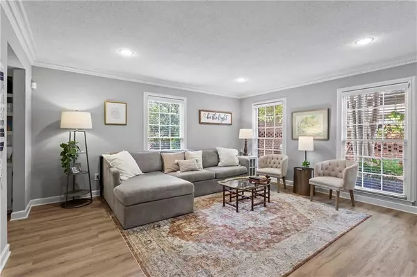 Sandy Springs, GA 30328,319 The Chace