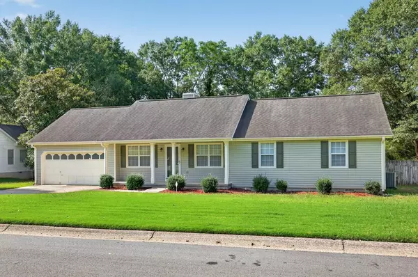 Winder, GA 30680,944 CENTURY OAKS DRIVE