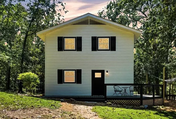 96 Collins RD NE, Rome, GA 30161