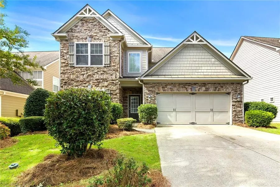 7744 Soaring Eagle DR, Flowery Branch, GA 30542