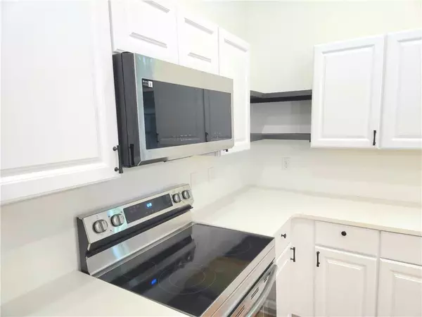 Atlanta, GA 30314,416 Andrew J Hairston ST NW