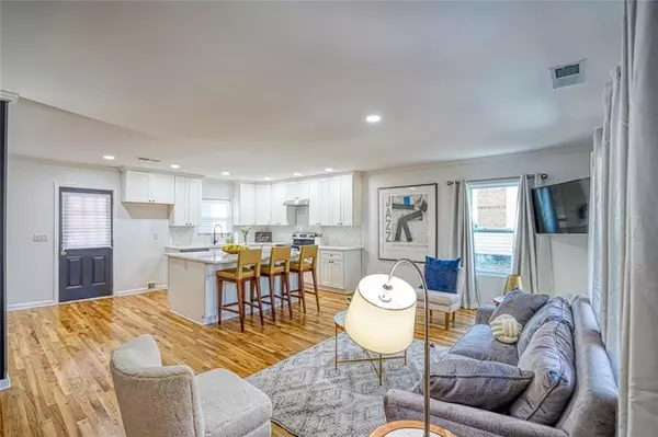 Atlanta, GA 30311,2230 Beecher CIR SW