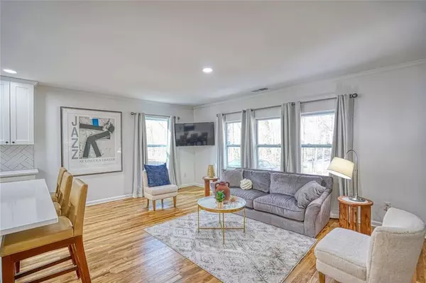 Atlanta, GA 30311,2230 Beecher CIR SW