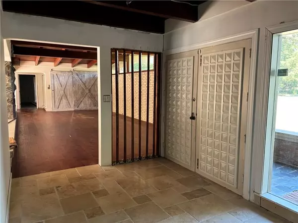 Warner Robins, GA 31093,123 Tanglewood DR