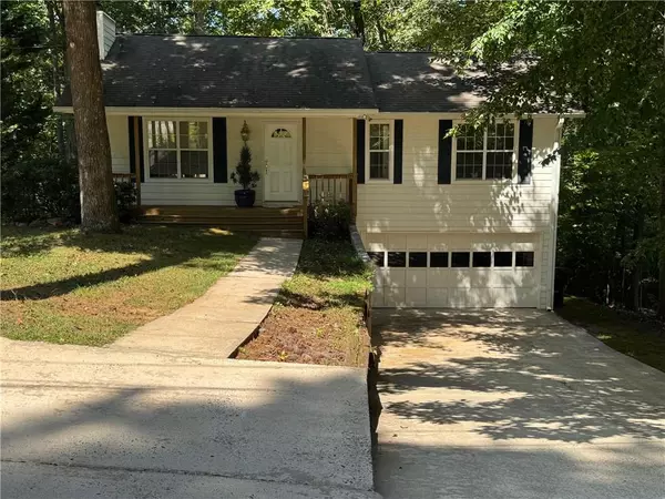 2610 Fleetwood DR,  Cumming,  GA 30041