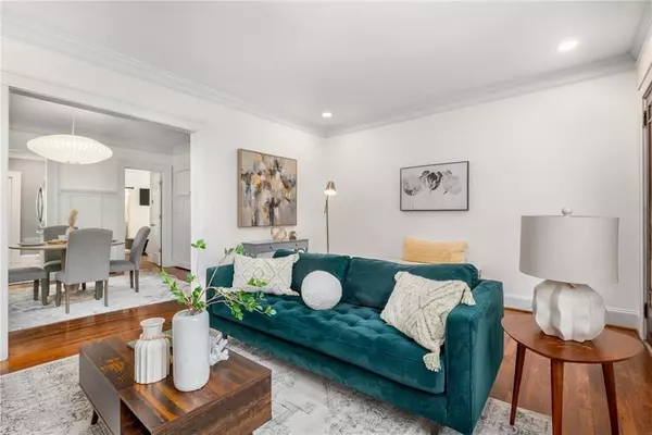 Atlanta, GA 30337,1745 Temple AVE