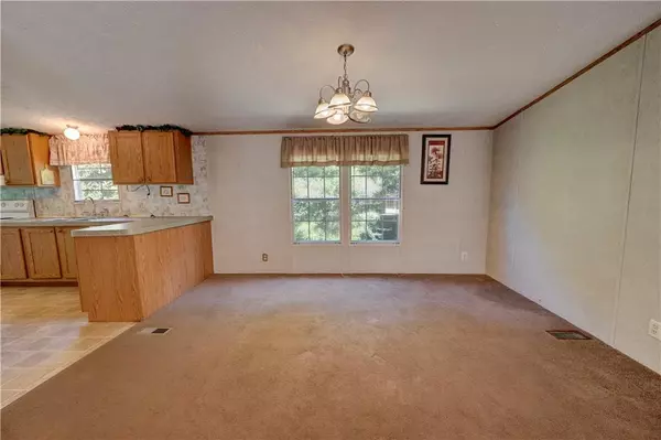 Calhoun, GA 30701,1653 Miller Ferry RD SW