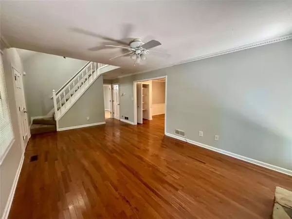 Smyrna, GA 30082,665 Gregory Manor DR