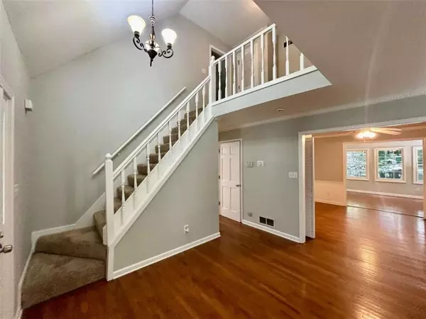 Smyrna, GA 30082,665 Gregory Manor DR