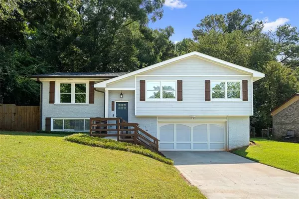 2256 GREENWAY DR, Decatur, GA 30035